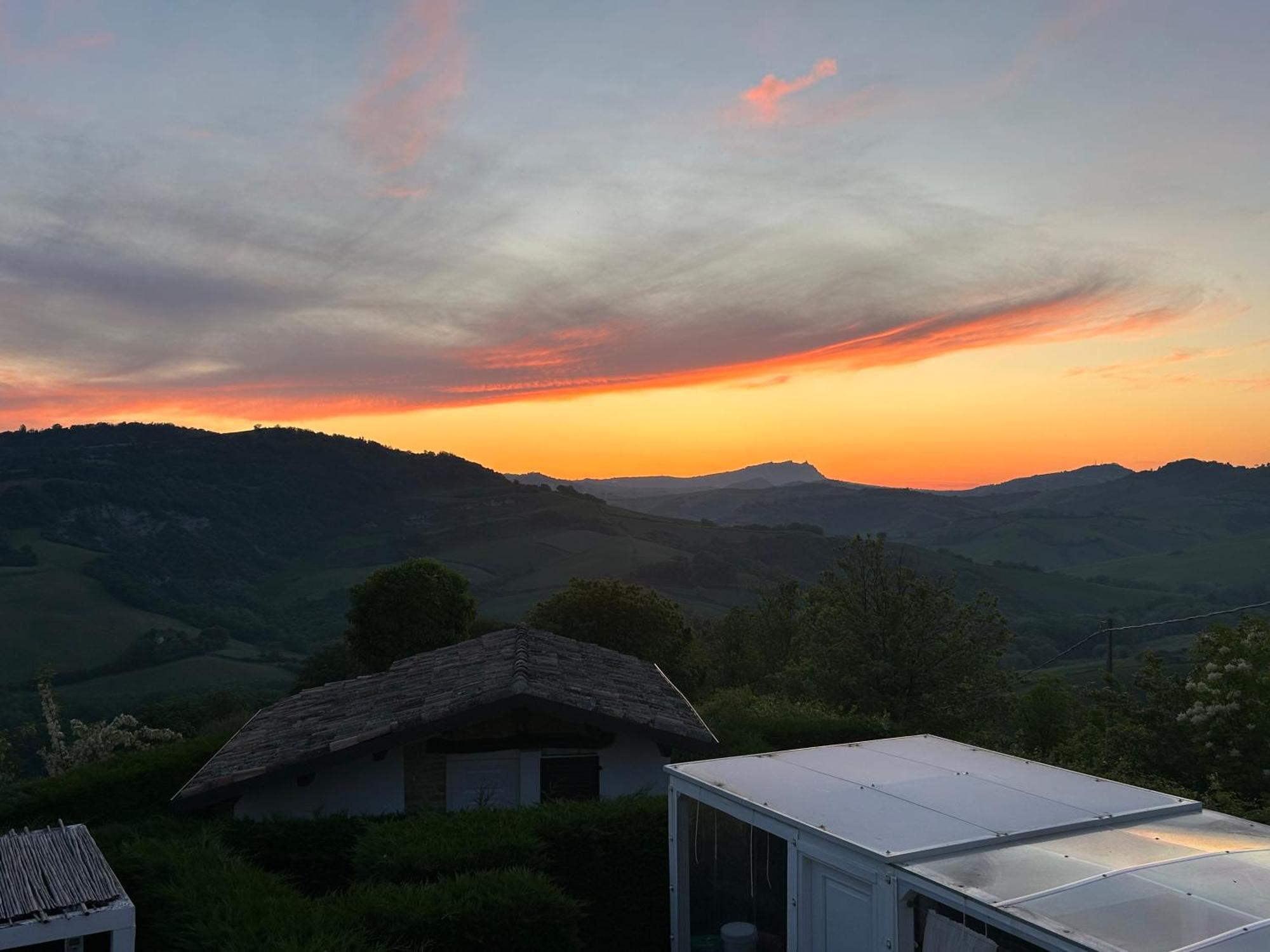 Villa Tamara Country & Spa Suites Montefiore Conca Экстерьер фото