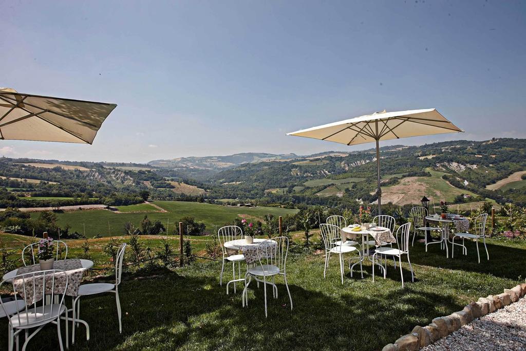 Villa Tamara Country & Spa Suites Montefiore Conca Экстерьер фото