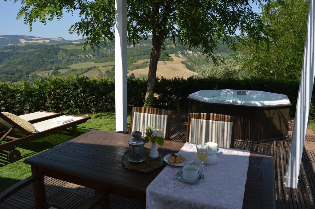 Villa Tamara Country & Spa Suites Montefiore Conca Экстерьер фото